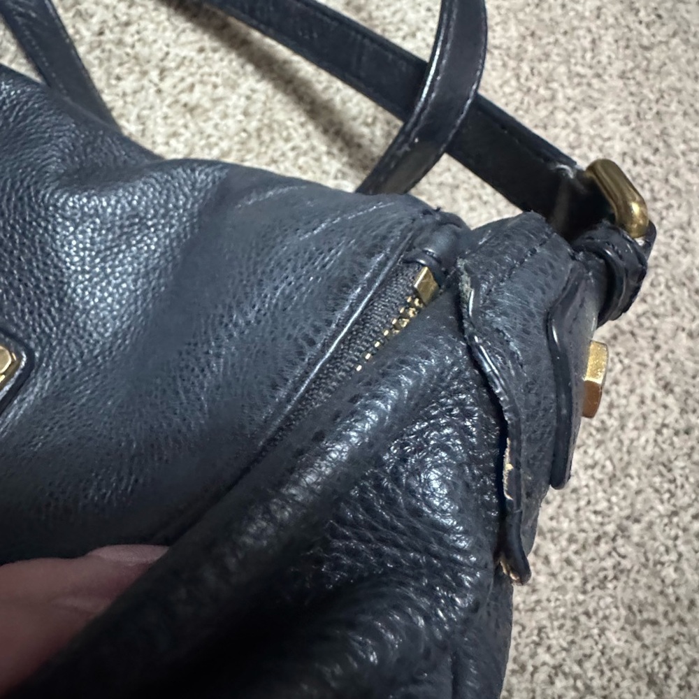 Marc by Marc Jacobs Classic Q Natasha black pebbled leather crossbody bag - Picture 6 of 12